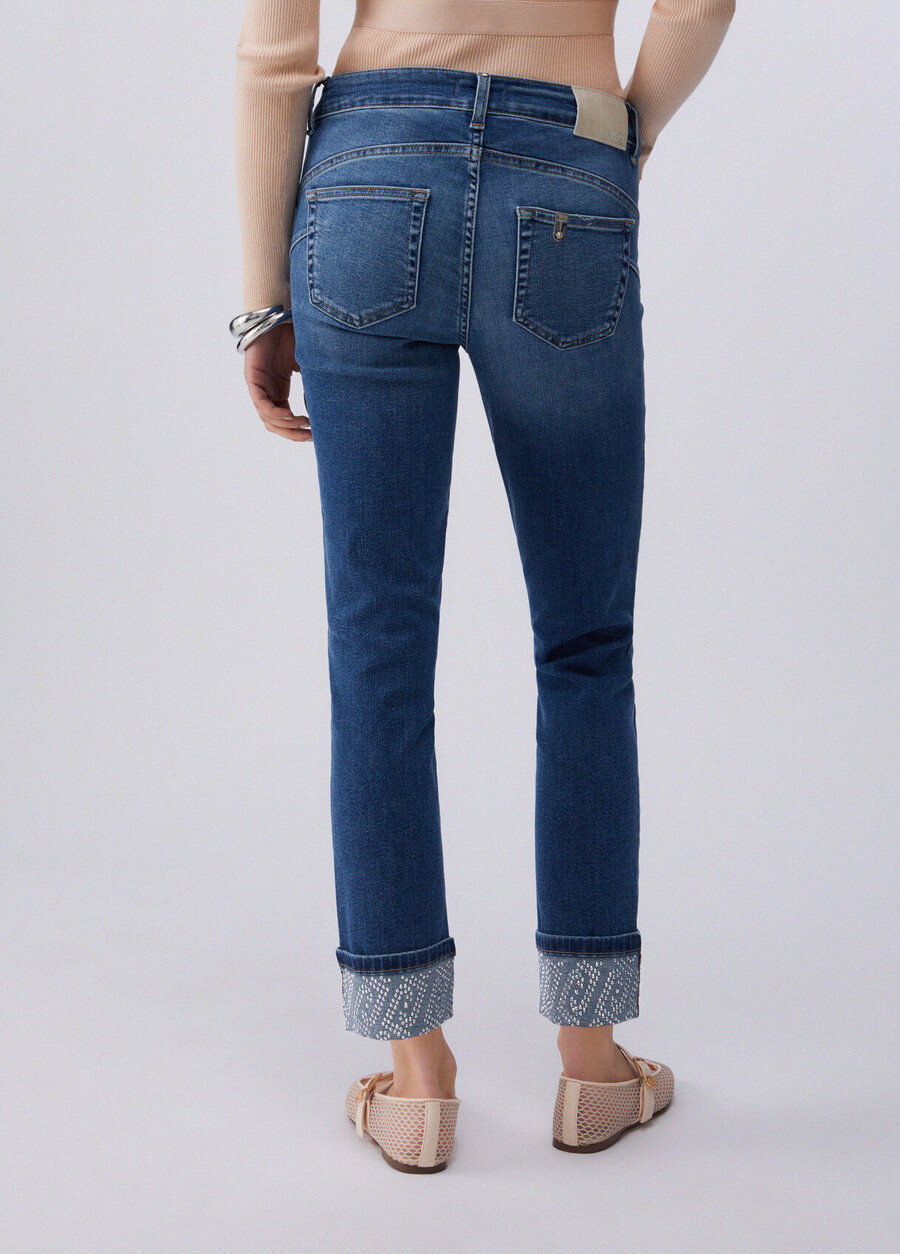 jean skinny orné de strass