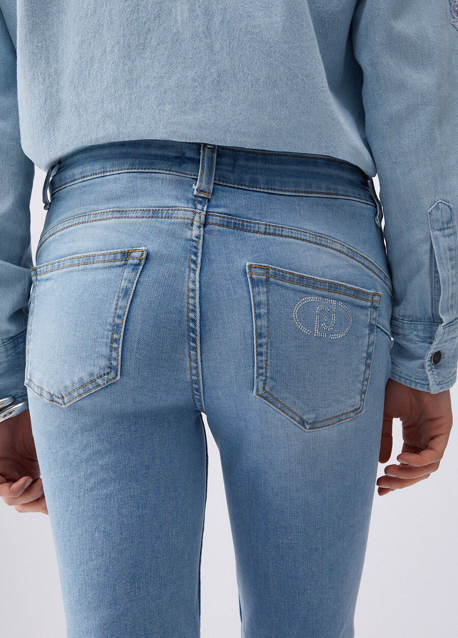 jeans skinny à revers