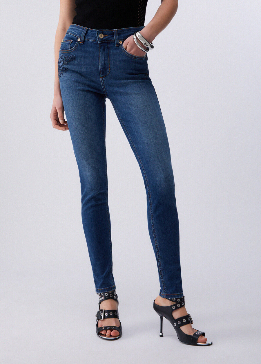 jean skinny brodé