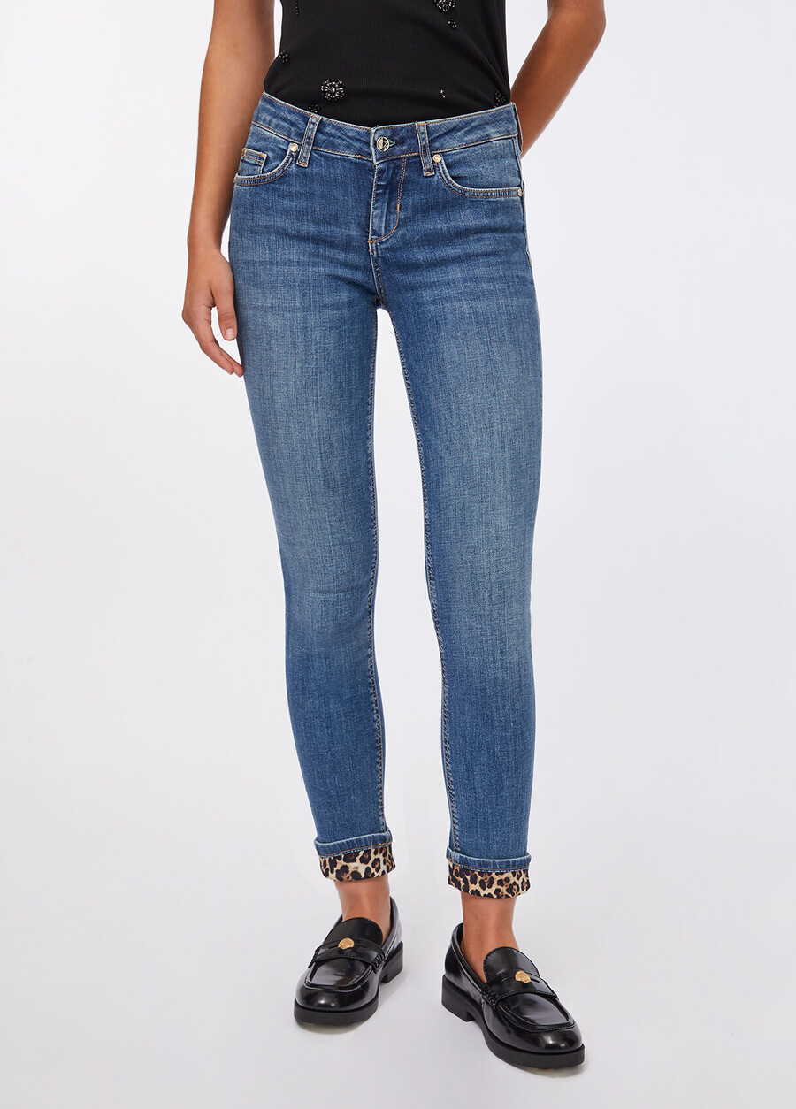 jeans skinny à revers