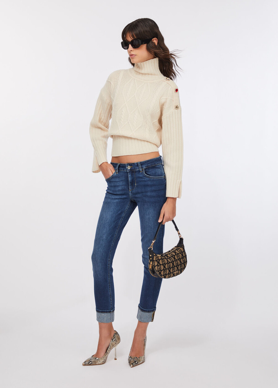 jeans skinny à revers