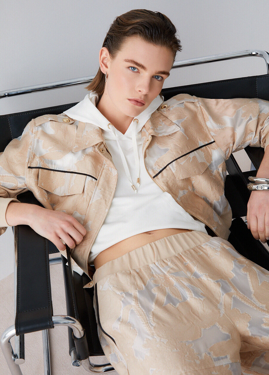 veste en organza jacquard