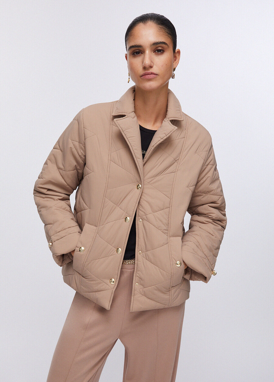 veste matelassée avec ceinture