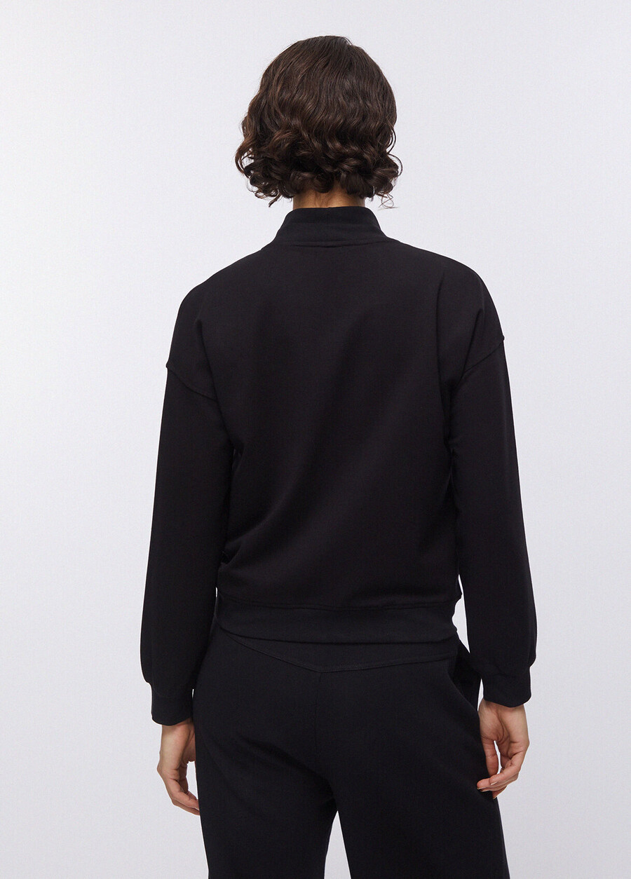 sweat-shirt avec fermeture éclair et détails de chaîne