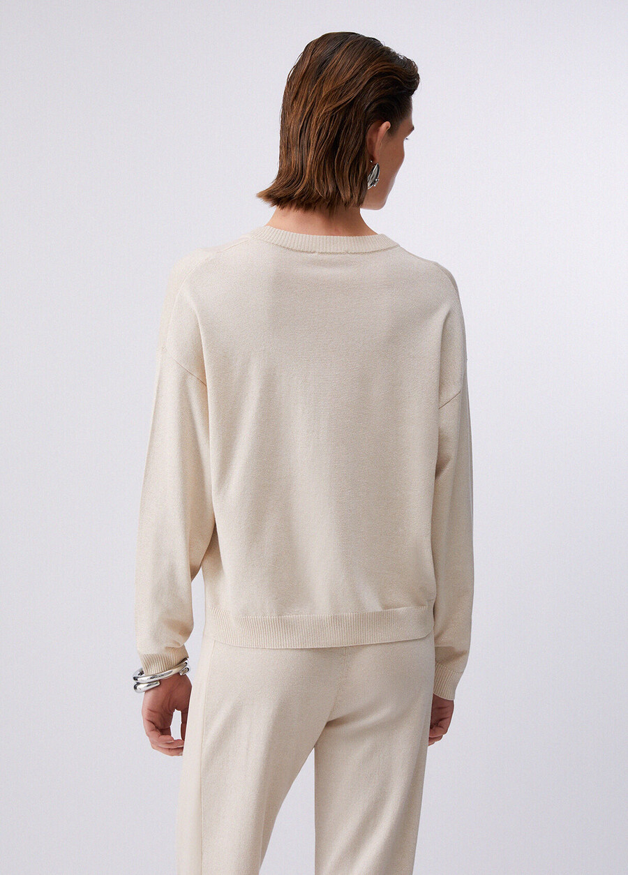 pull à col en v