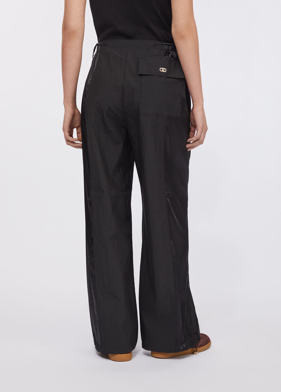 pantalon de jogging en nylon et satin