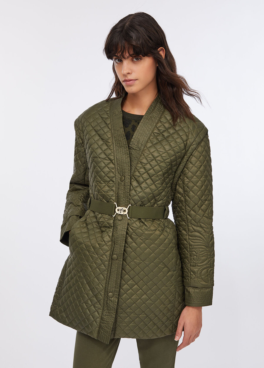manteau matelassé en nylon avec ceinture