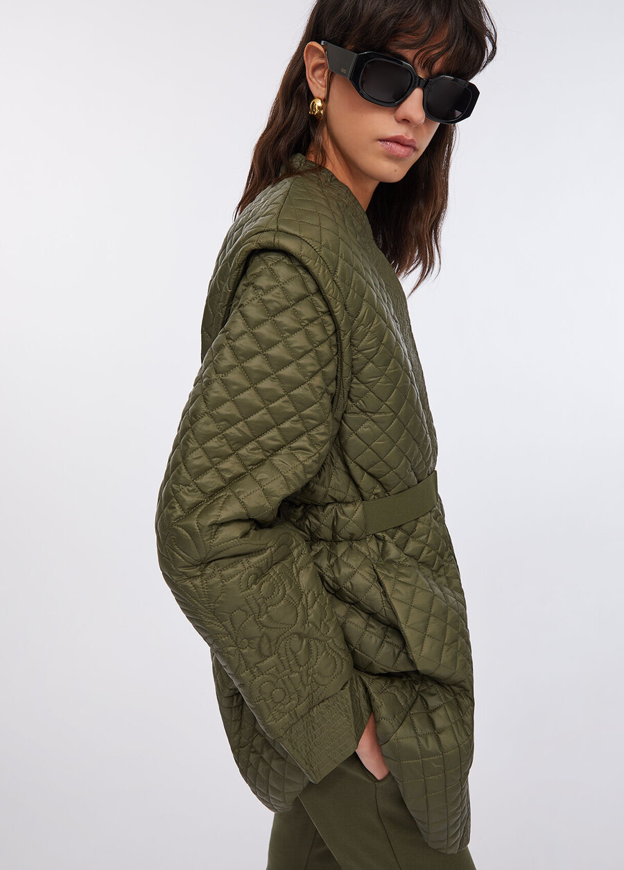 manteau matelassé en nylon avec ceinture