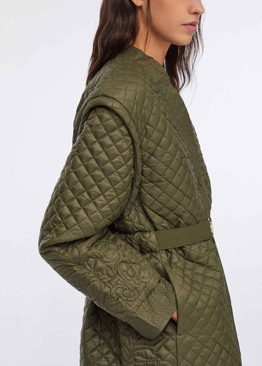 manteau matelassé en nylon avec ceinture