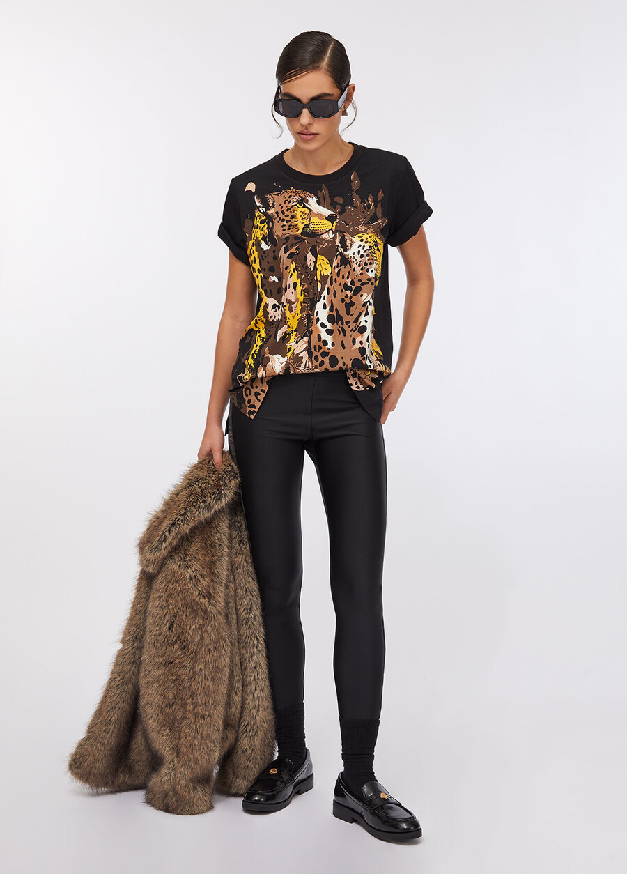 t-shirt imprimé