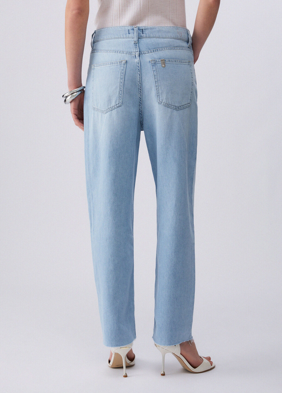 jeans à jambes droites
