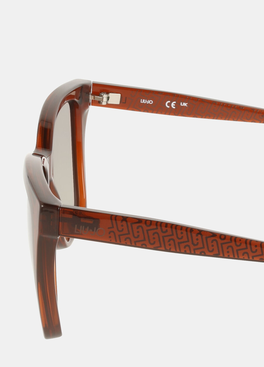 lunettes de soleil rectangulaires