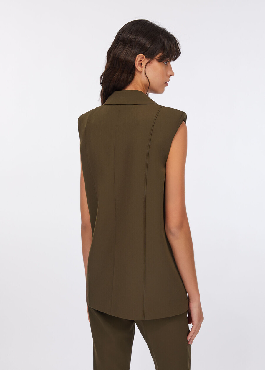 gilet à épaules rembourrées