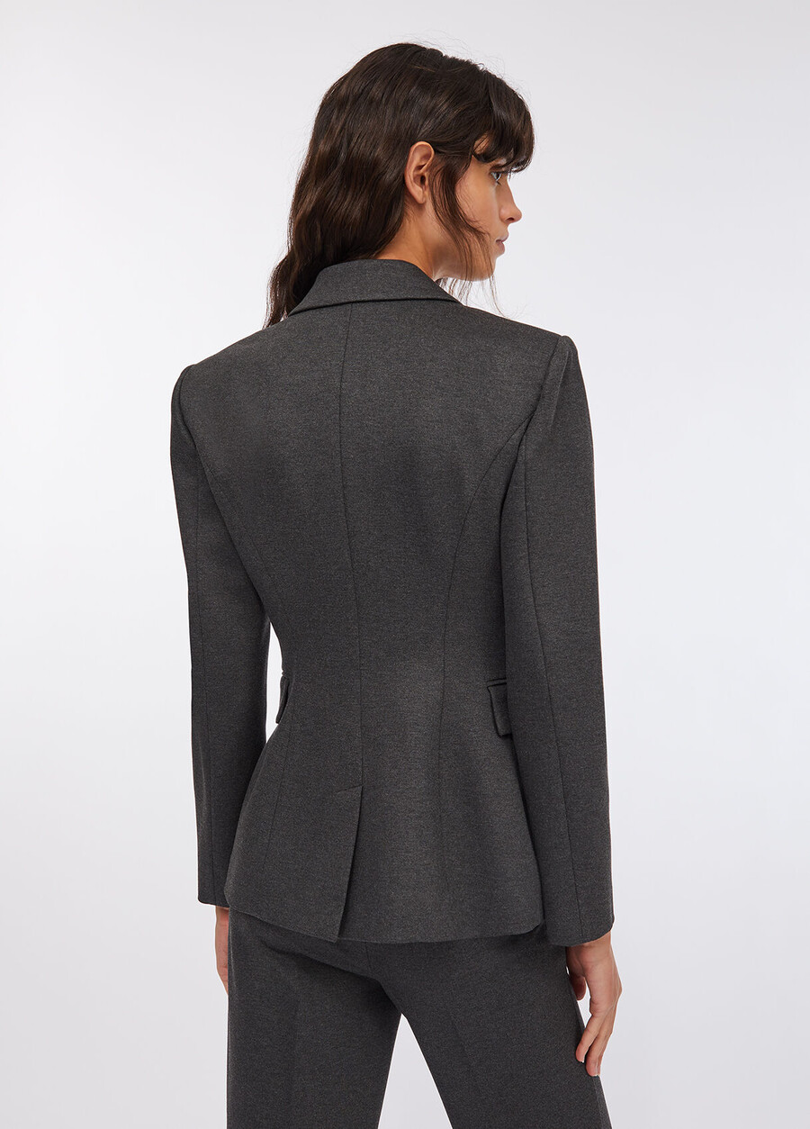 blazer avec détail de broche