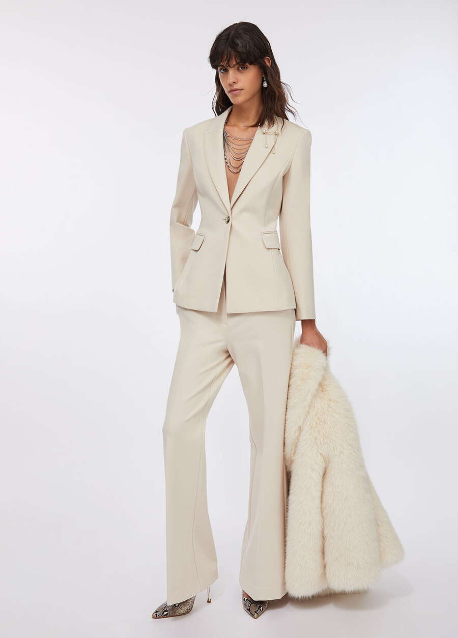 blazer avec détail de broche