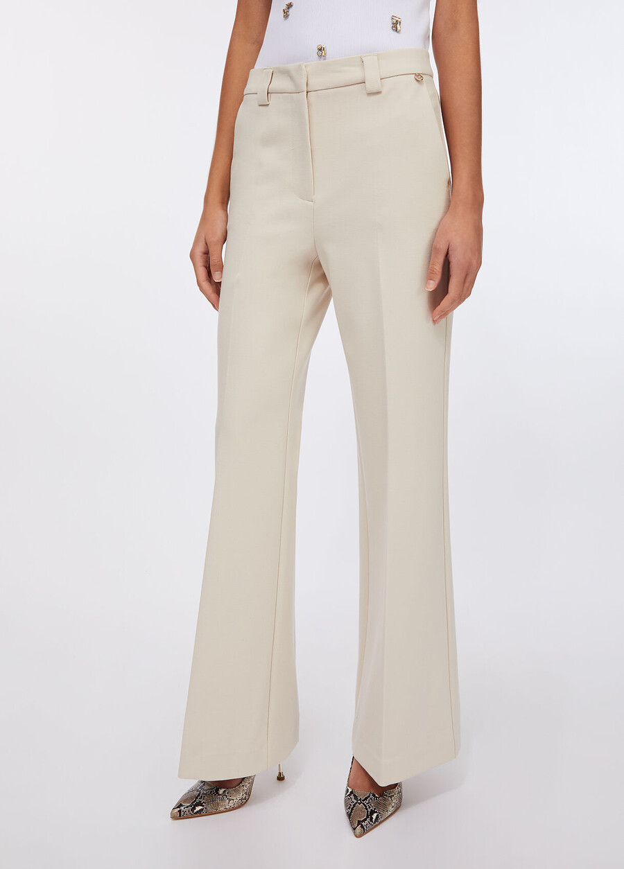 pantalon évasé élégant