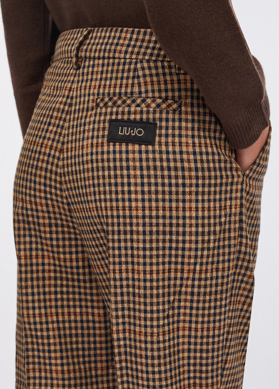 pantalon à carreaux avec pinces