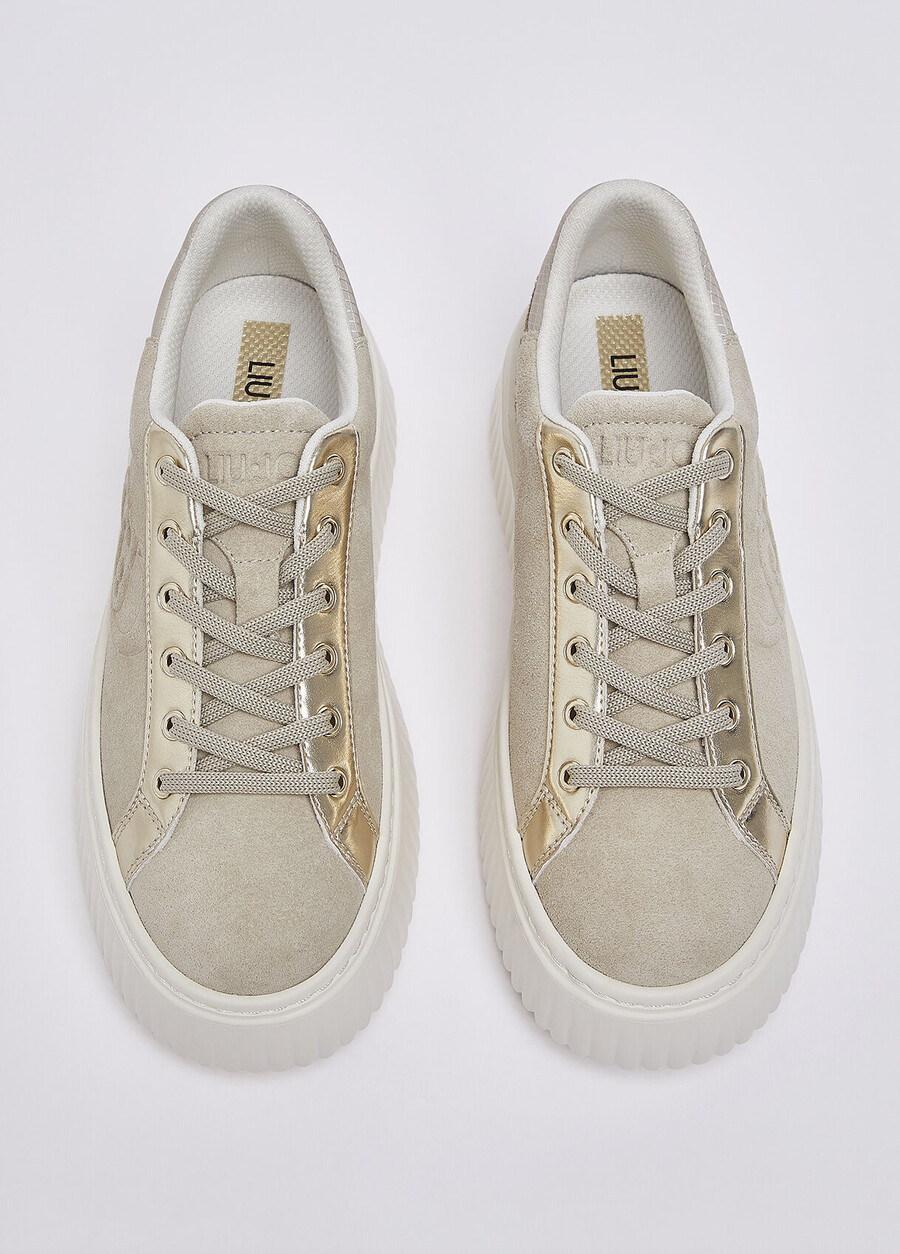 baskets en daim avec maxi-logo