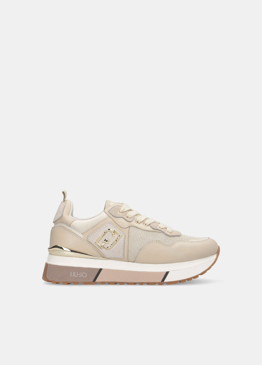 baskets en cuir et mesh