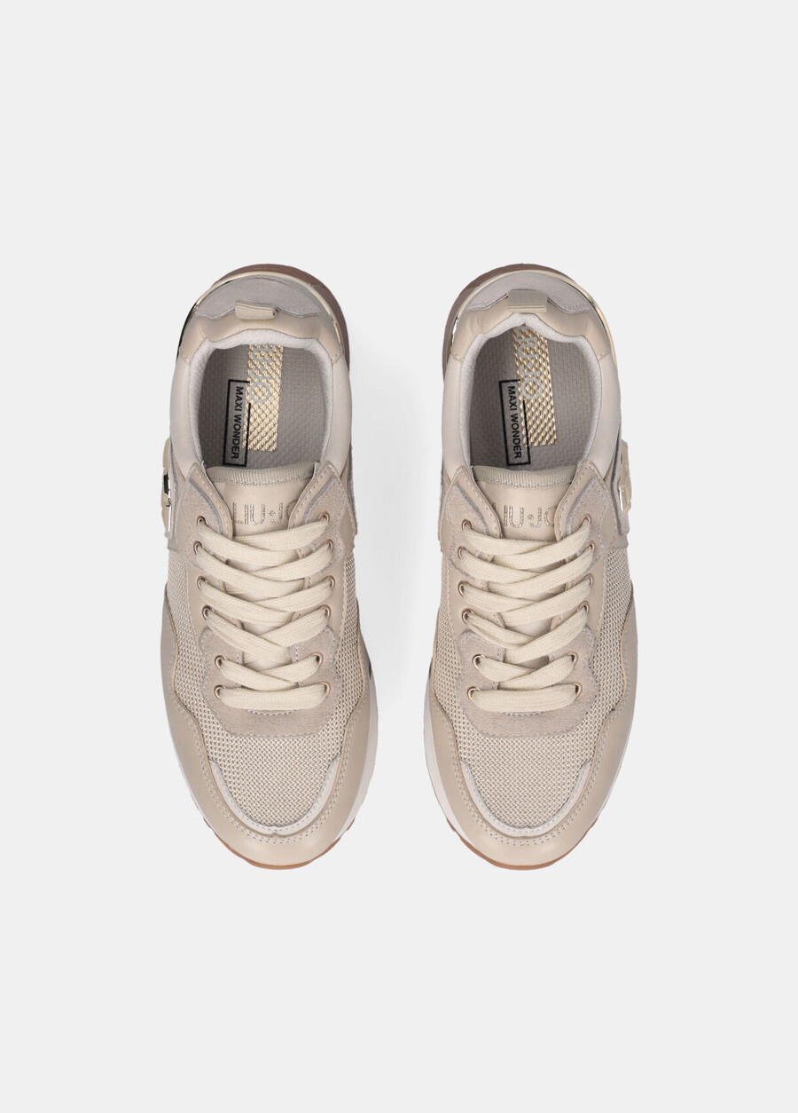 baskets en cuir et mesh