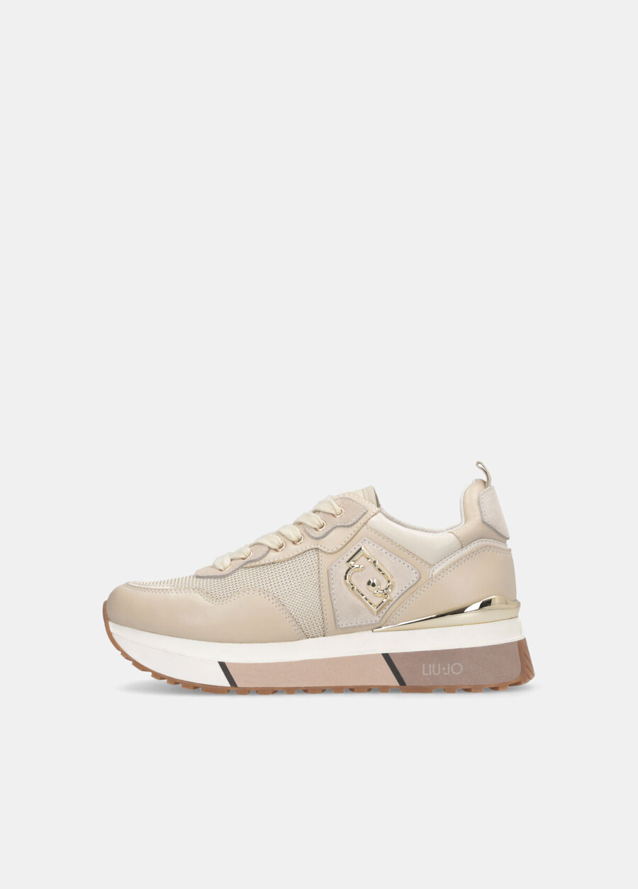 baskets en cuir et mesh
