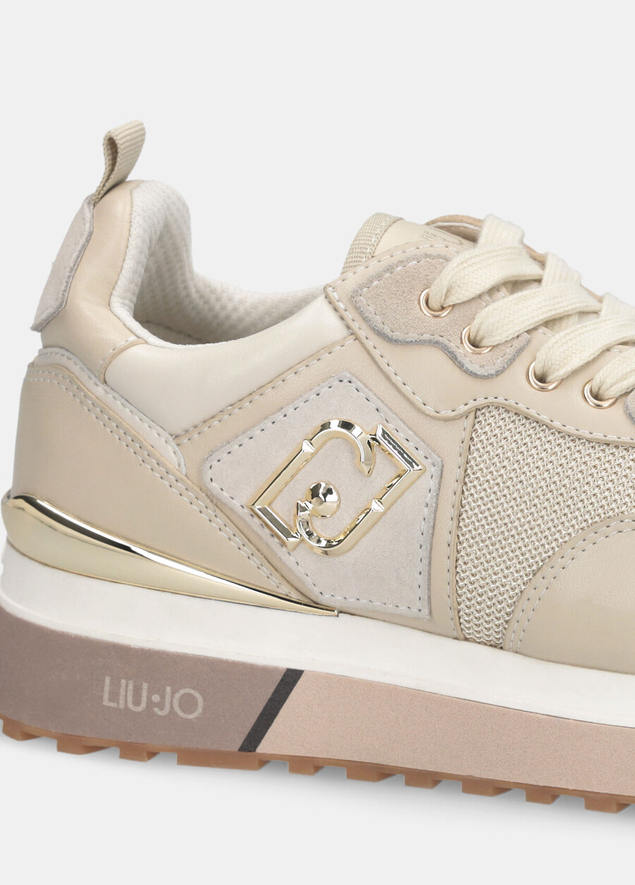 baskets en cuir et mesh