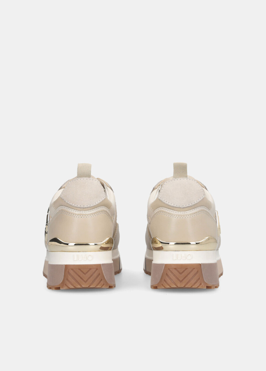 baskets en cuir et mesh