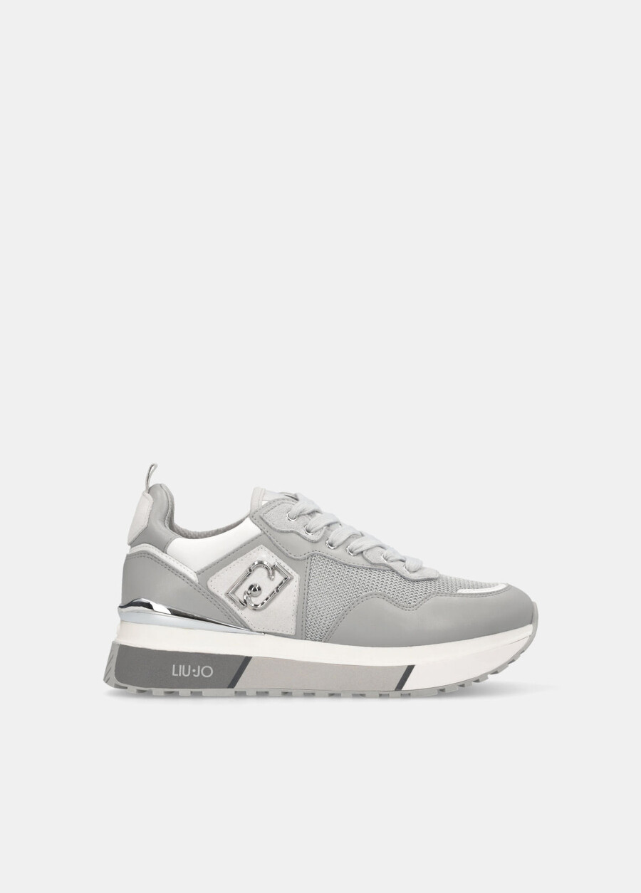 baskets en cuir et mesh