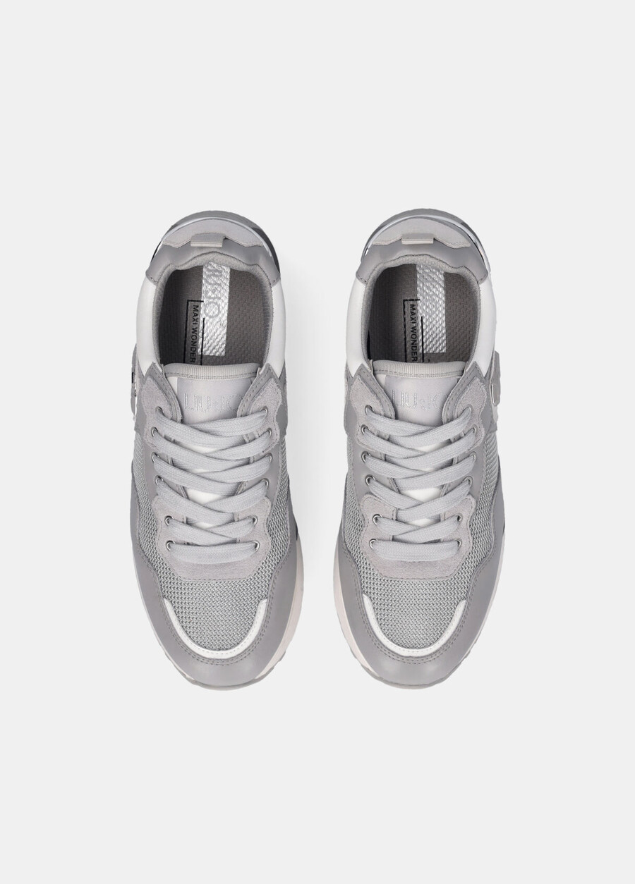baskets en cuir et mesh