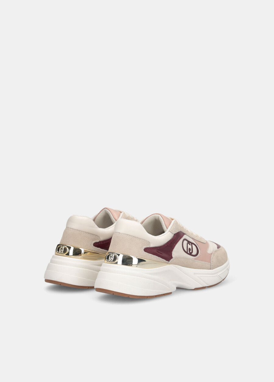 baskets en daim et nylon