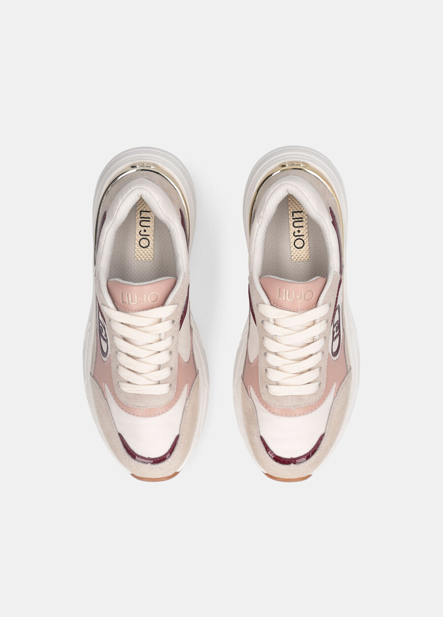 baskets en daim et nylon