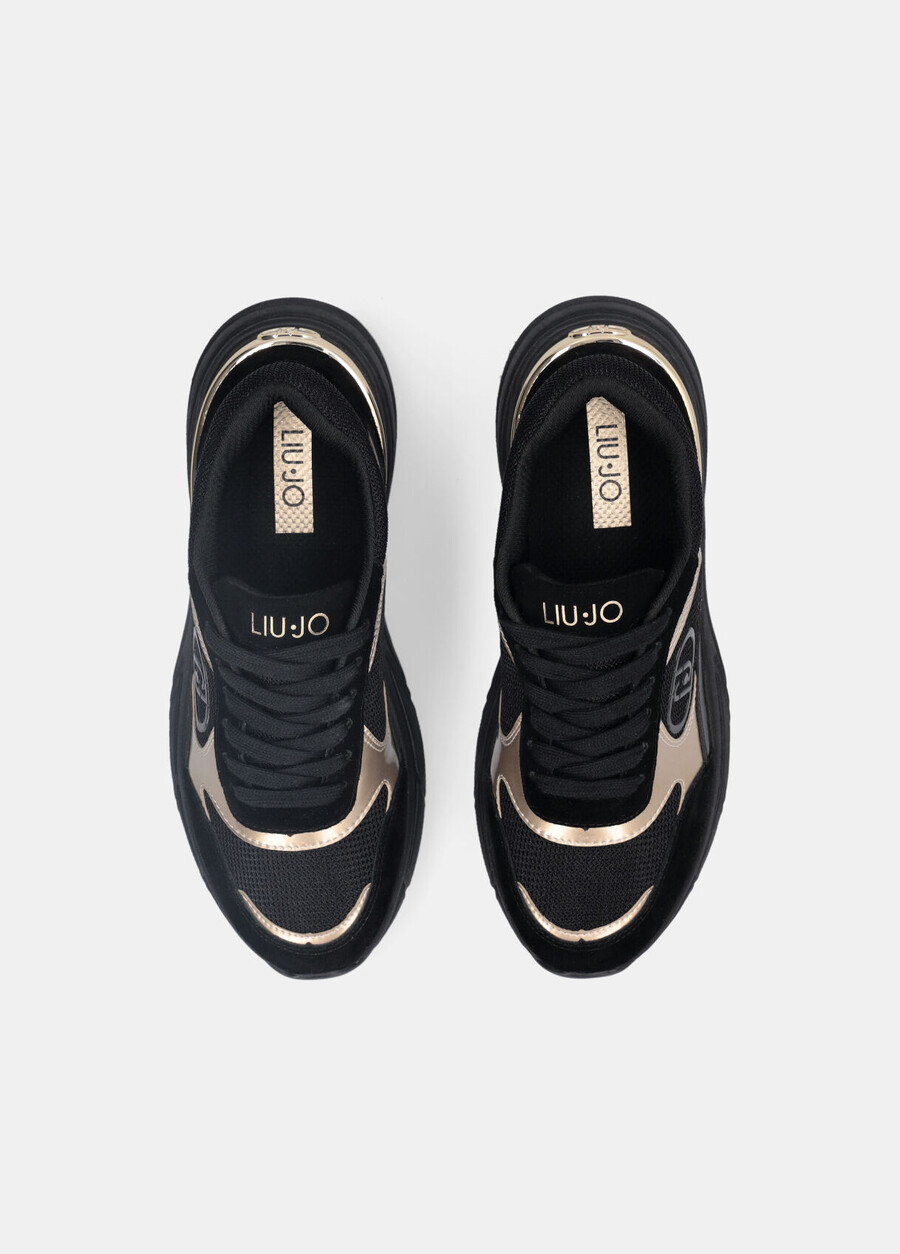 baskets en daim et mesh