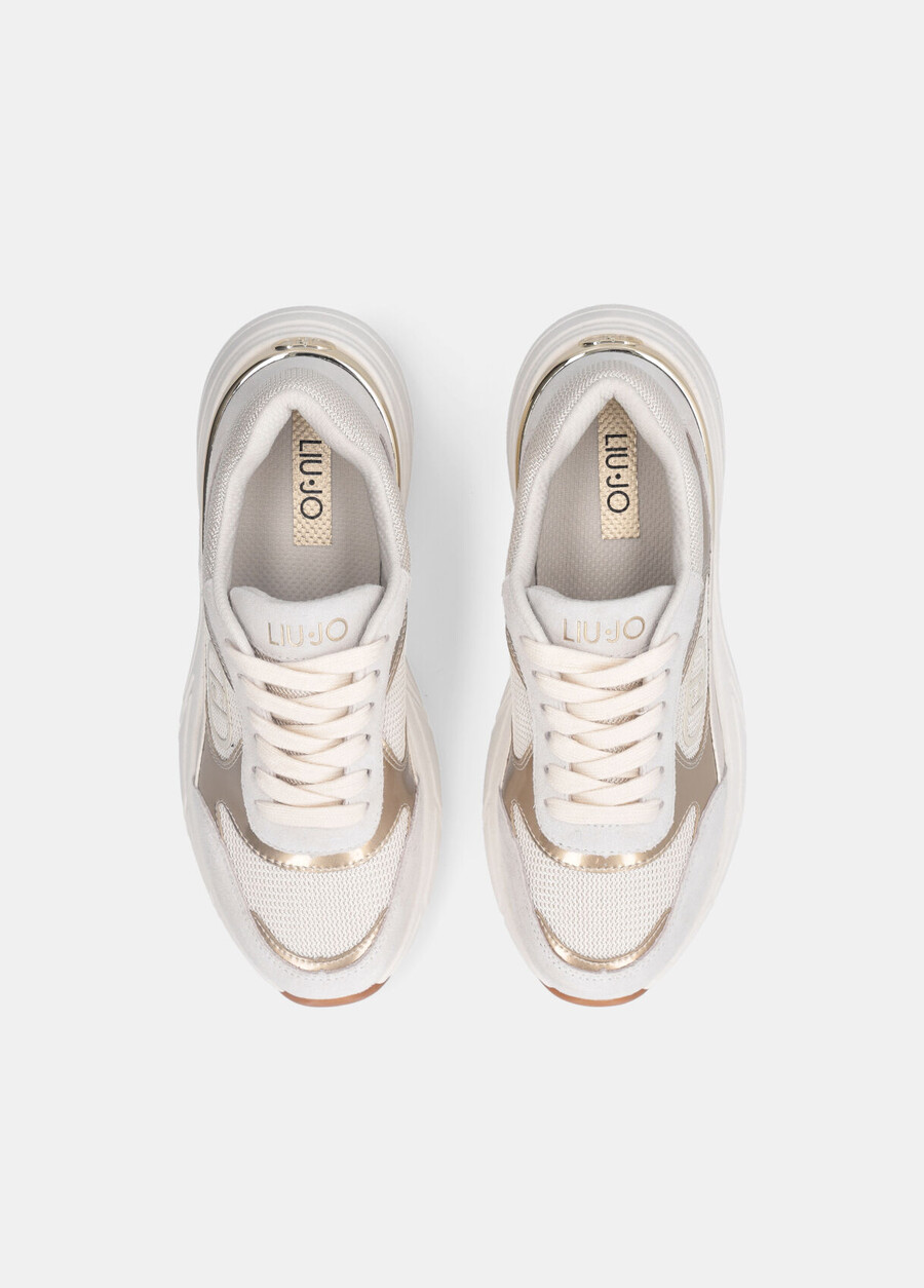 baskets en daim et mesh