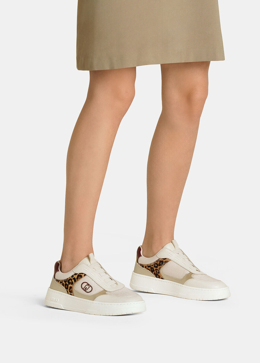 mocassins à motifs animaliers
