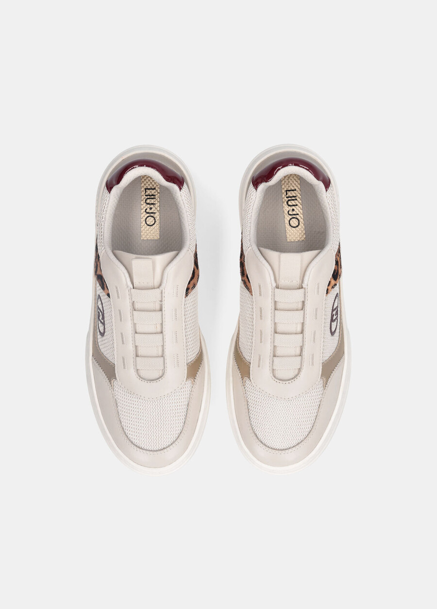 mocassins à motifs animaliers