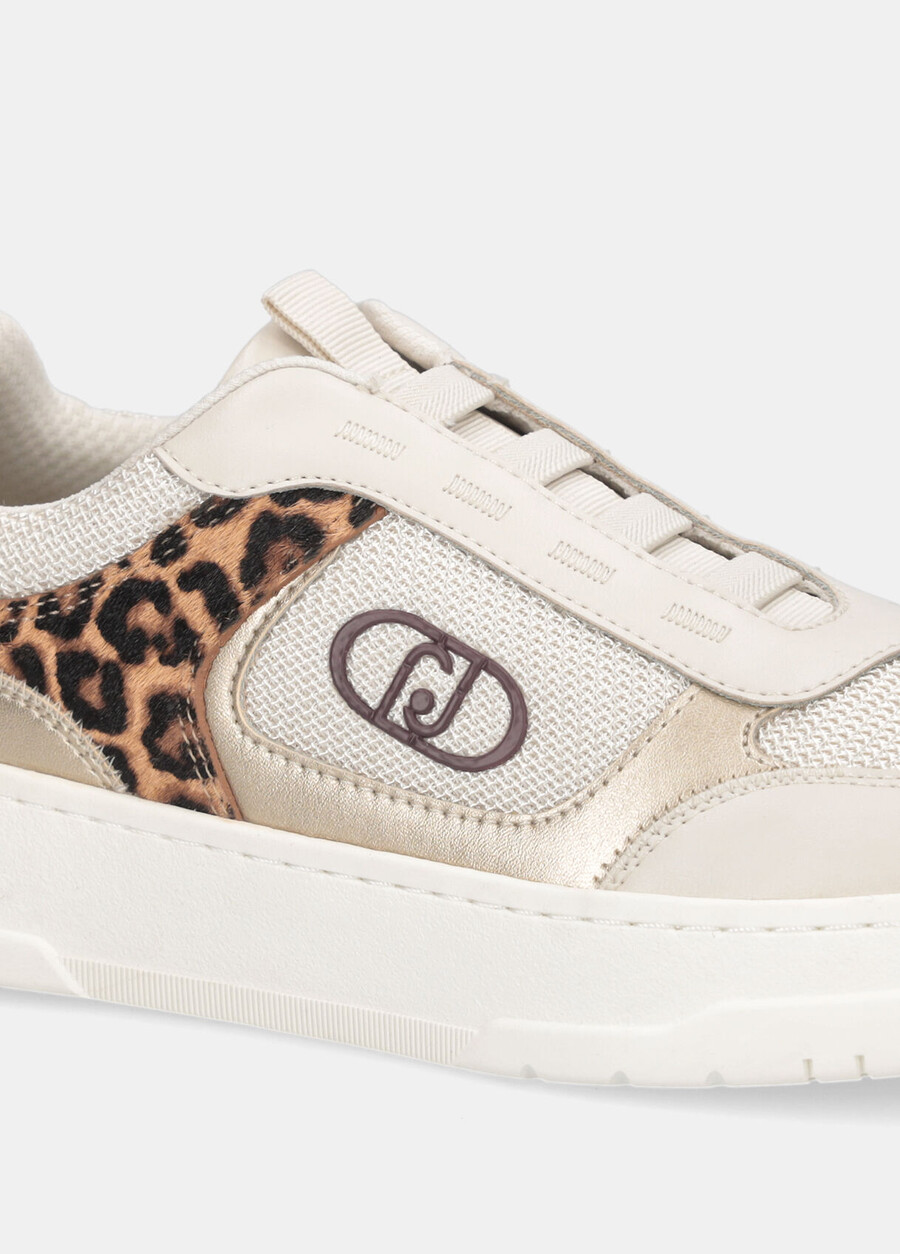 mocassins à motifs animaliers