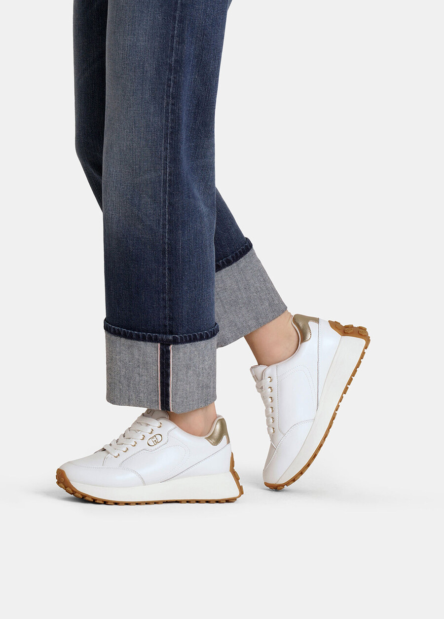 baskets en cuir