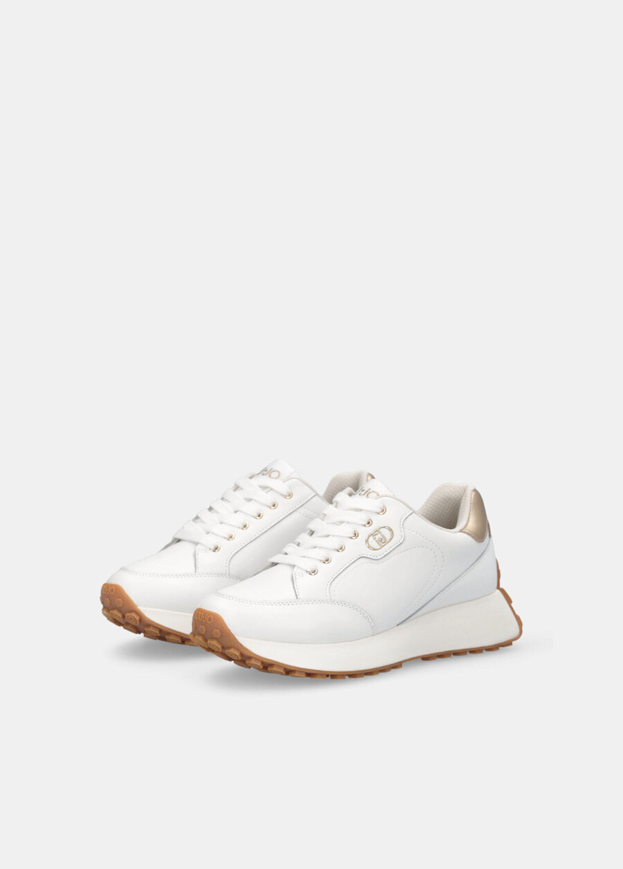 baskets en cuir
