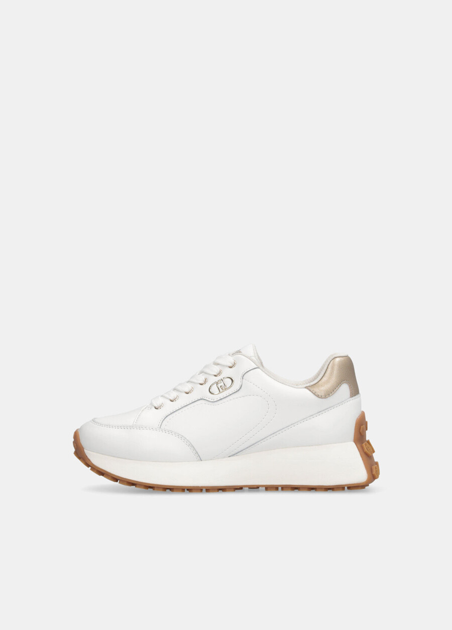 baskets en cuir