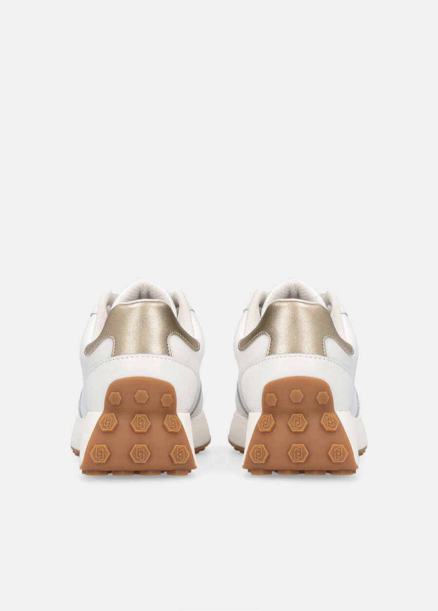 baskets en cuir