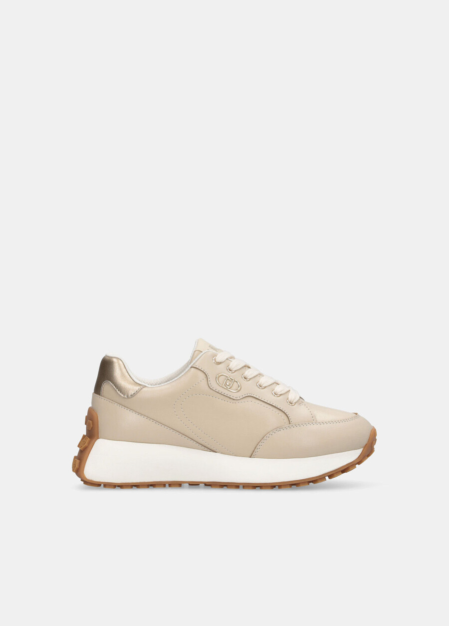 baskets en cuir