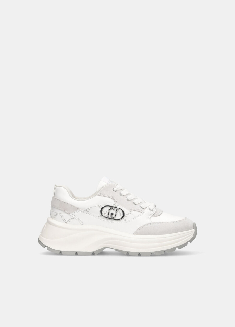 baskets en daim et cuir