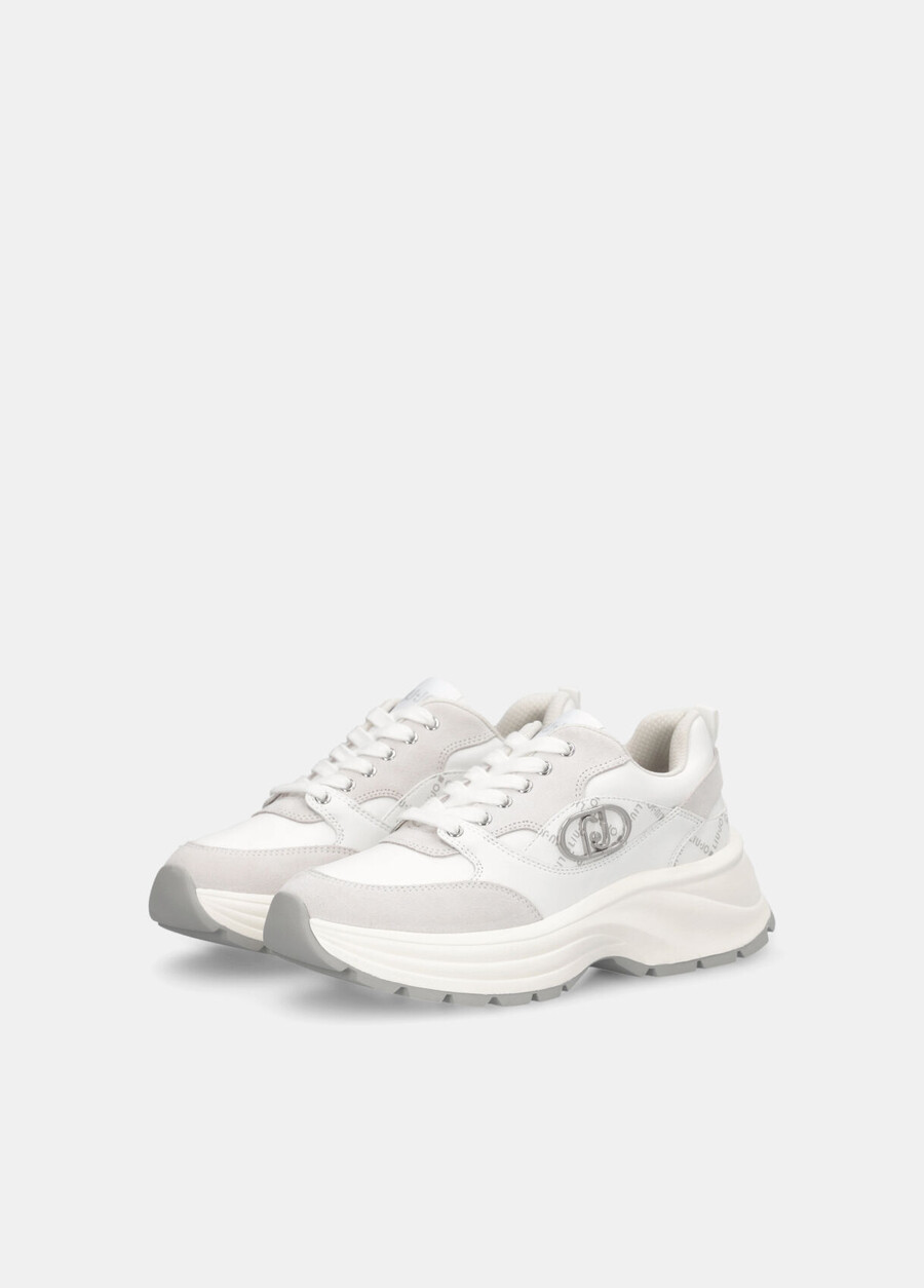 baskets en daim et cuir