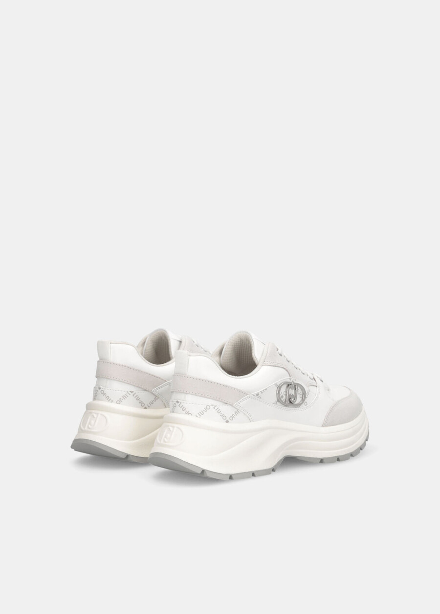 baskets en daim et cuir