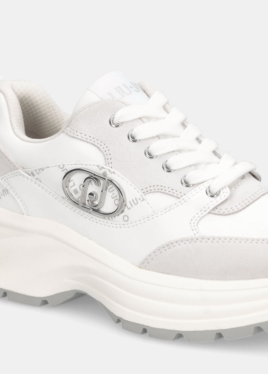 baskets en daim et cuir