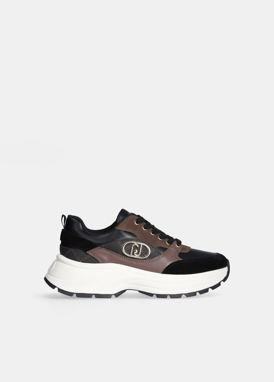 baskets en daim et cuir