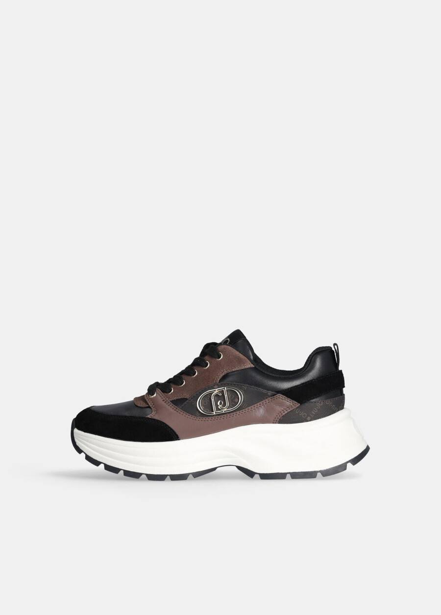 baskets en daim et cuir