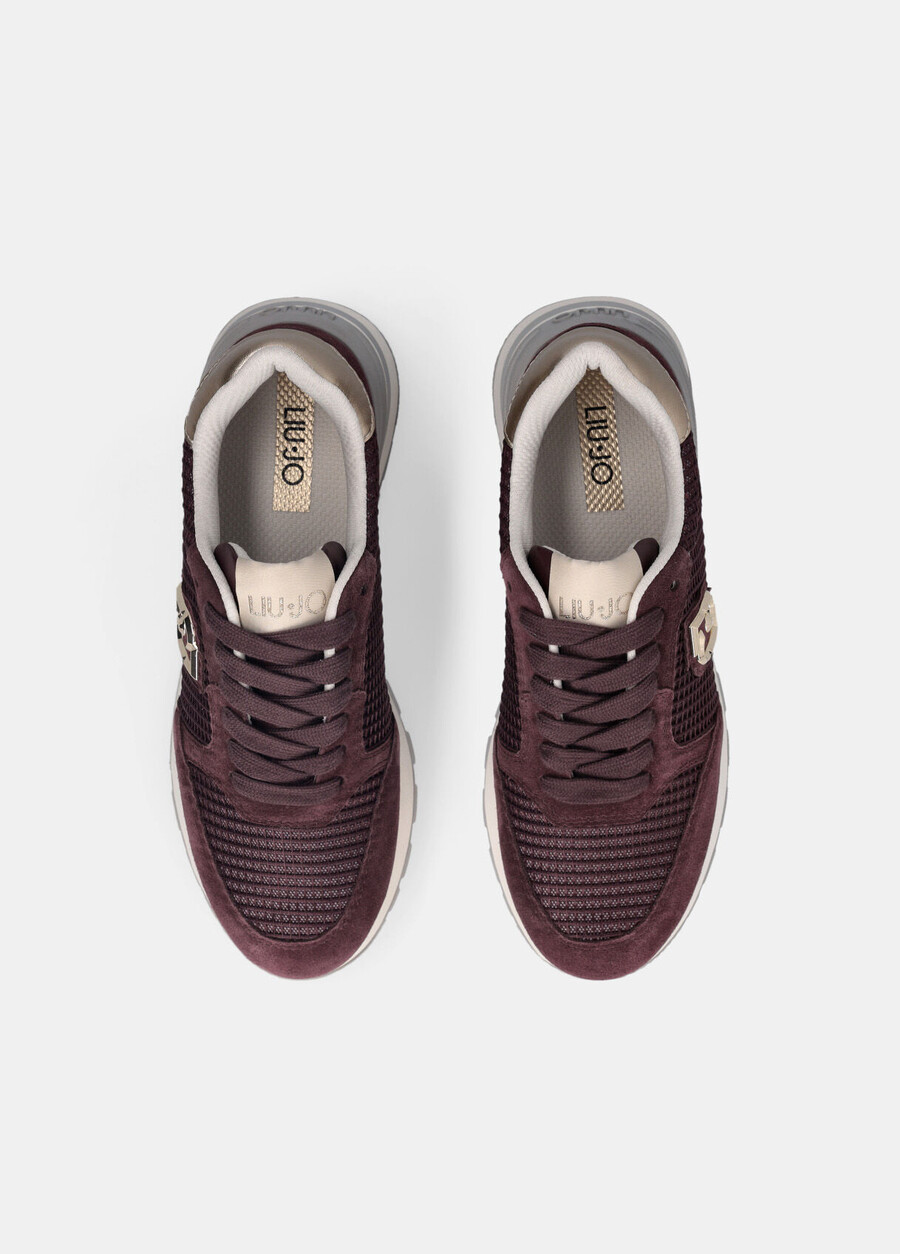 baskets en daim et mesh