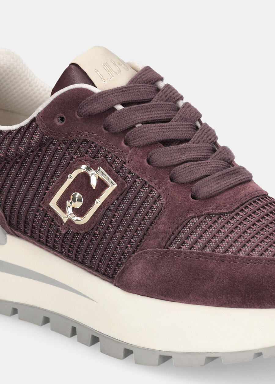 baskets en daim et mesh