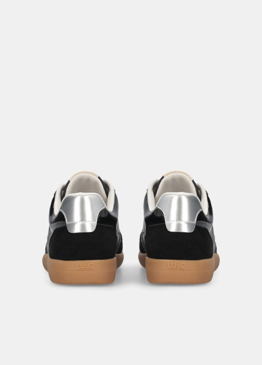 baskets en cuir